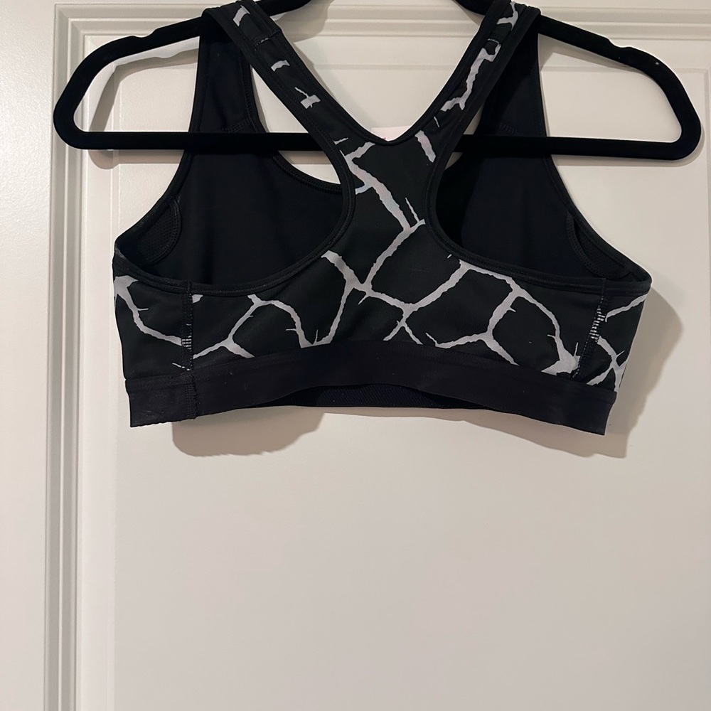 Nike Black and White Patterned Sports Bra